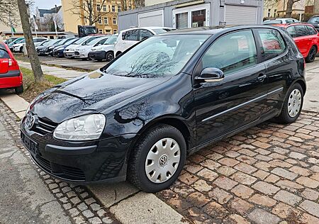 VW Golf Volkswagen V Lim. Trendline