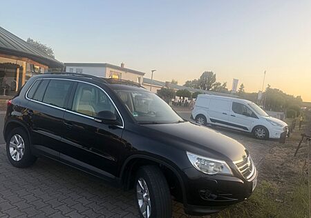 VW Tiguan Volkswagen 2.0 TSI Automatik