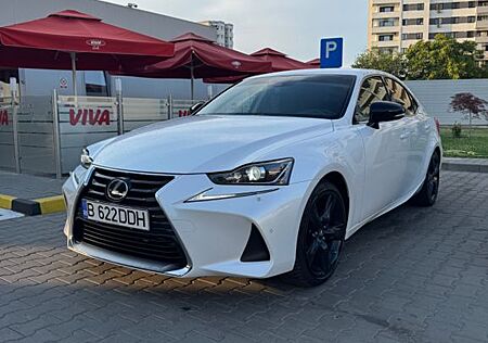 Lexus IS 300 300h Sport Line Automatik Sport Line