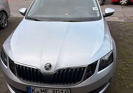 Skoda Octavia 2.0 TDI SCR DSG SOLEIL Combi SOLEIL
