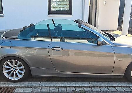 BMW 320d Cabrio E93 Facelift*Navi Prof.*Leder*Xenon