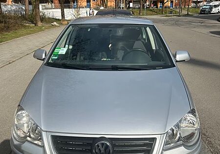 VW Polo Volkswagen 9N 1.2