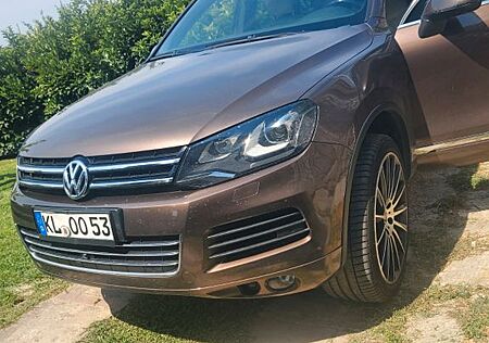 VW Touareg Volkswagen 4.2 V8 TDI Tiptronic Exclusive Exclusive