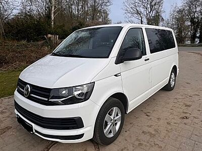Volkswagen T6 Multivan Trendline  (neue Fotos alt Schaden)