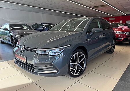 VW Golf Volkswagen VIII Lim. Style eTSI HeadUp Kamera MATRIX