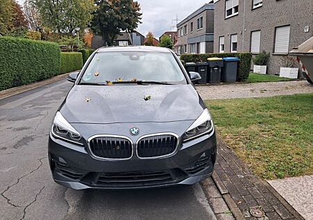 BMW 2er 220 Active Tourer 220i Steptronic DCT Advant...