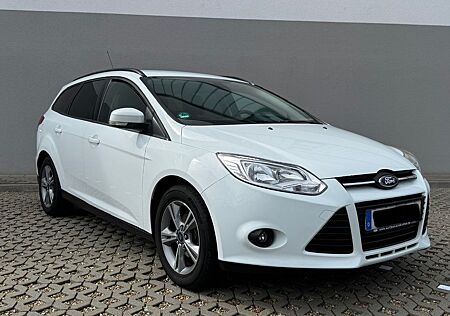 Ford Focus Turnier Sync Edition* Zahnriemen*SHZ*TÜV