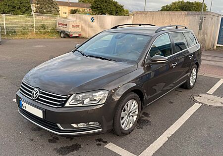 VW Passat Variant Volkswagen 2.0 TDI Comfortline
