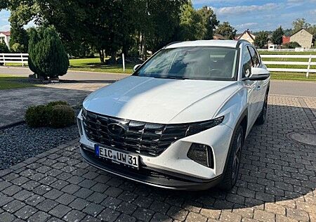 Hyundai Tucson 1.6 T-GDI Plug-in Hybrid 4WD Auto -