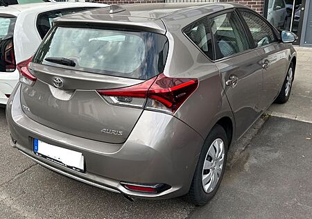 Toyota Auris Automatik Rückfahrkamera Start/Stop