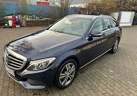 Mercedes-Benz C 250 BlueTEC 4MATIC T EXCLUSIVE Autom. EXCL...