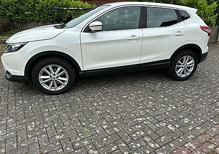 Nissan Qashqai 1.2 DIG-T weiß, sehr gepflegter Zustand