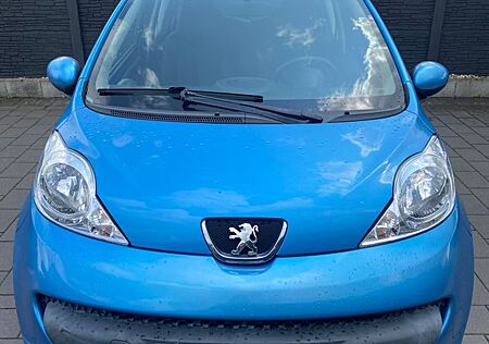 Peugeot 107 - wenig KM