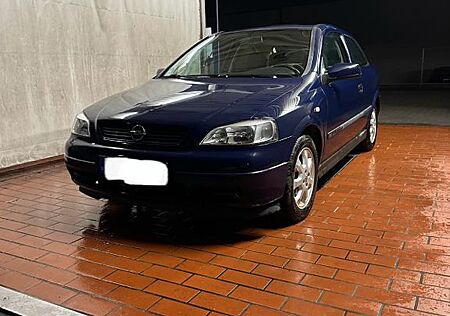 Opel Astra 1.6 Automatik*Bluetooth*Allwetter*Klima*