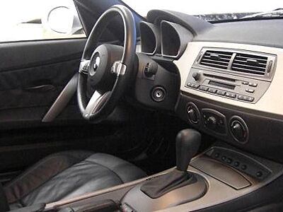 BMW Z4 2.2i - Automatik - NUR Sommer - Garage