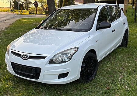 Hyundai i30 1.4 FIFA WM Edition FIFA WM Edition