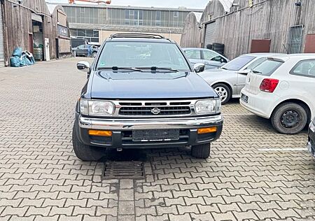 Nissan Pathfinder 3.3 I V6 R50 3.3 4x4 Automatik Klima