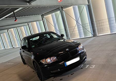 BMW 118d E87 TÜV bis 04.27 viele Neue Teile