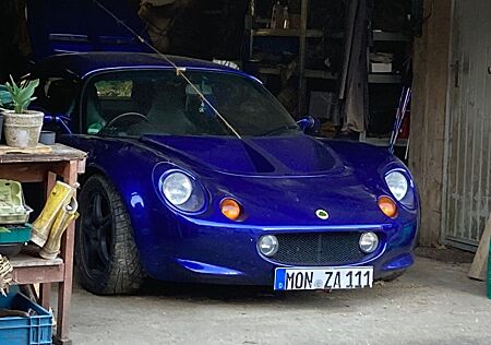 Lotus Elise - -