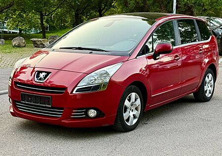 Peugeot 5008 2.0 HDI Business-Line*PANO*NAVI*SHZ*PDC*TEM