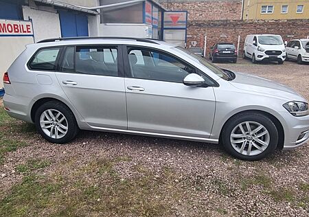 VW Golf Volkswagen VII Variant Automatik DSG MASSAGE NAVI 1.Hd