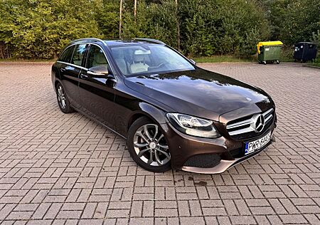 Mercedes-Benz C 200 BlueTEC AVANTGARDE AVANTGARDE