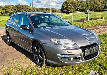 Renault Laguna GT dCi 150 4 Control/Xenon/8-Fach bereift