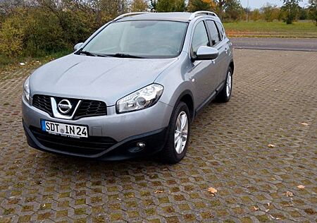 Nissan Qashqai+2 Qashqai+2 2.0 ALL-MODE 4x4 Acenta Automatik ...