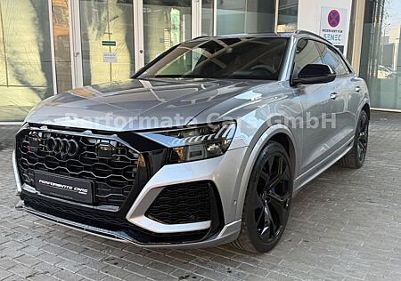Audi RS Q8 RSQ8/4.0 TFSI Quattro / Voll / Keramic / NP:186k