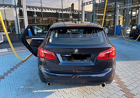 BMW 2.20 active tourer