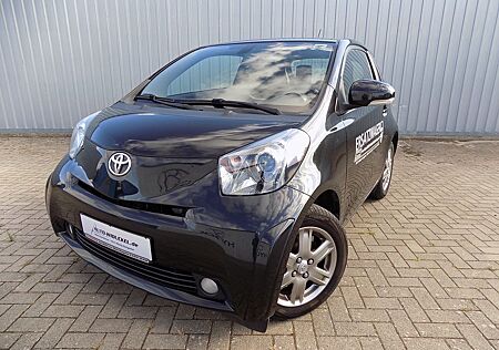Toyota iQ 1,0 l Automatik