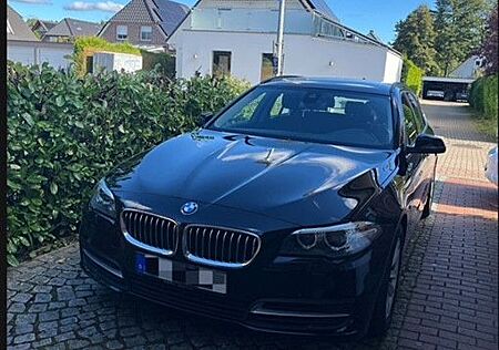 BMW 520d Touring A -