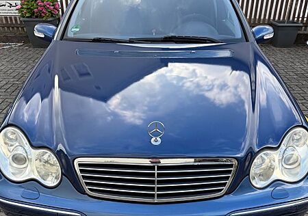 Mercedes-Benz C 180 KOMPRESSOR T AVANTGARDE Avantgarde