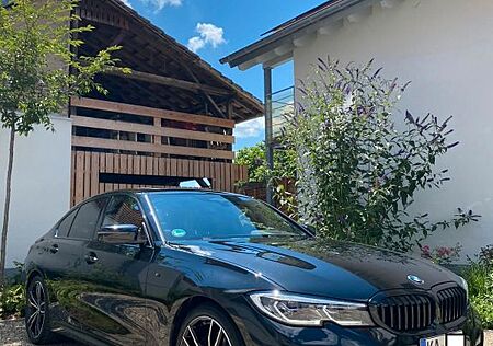 BMW 330i M Sport Automatic M Sport
