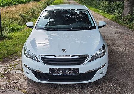 Peugeot 308 Active 125 THP Active