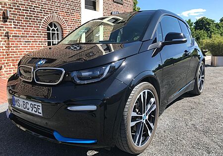 BMW i3s mit Garantie auf Fahrzeug und Akku TOP