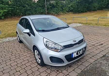 Kia Rio Edition 7 Automatik, Tüv neu, top Zustand!