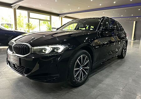 BMW 330 e xDrive /KAMERA /HEAD-UP /ACC/ FACELIFT/1HA