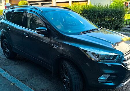 Ford Kuga 2,0 TDCi 4x2 88kW Titanium PowerShift T...