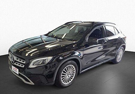 Mercedes-Benz GLA 220 4Matic *LEDER*BUSINESS*SPUR*LED*PRIVACY*