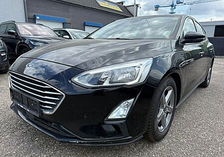 Ford Focus Lim. 1.5 TDCI Cool & Connect/Navi/6900nett