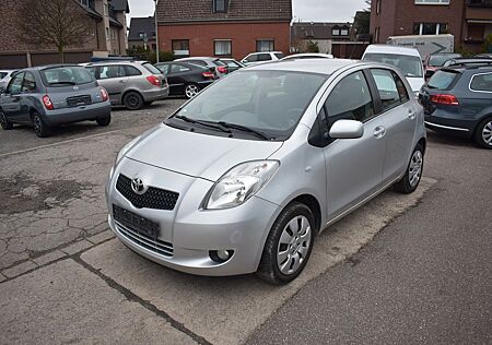 Toyota Yaris Sol*Klimaanlage*CD*34400 km*