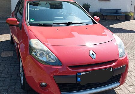 Renault Clio TomTom Edition TCE 100 TomTom Edition