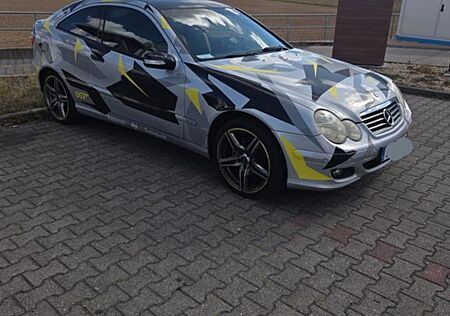 Mercedes-Benz CL 200