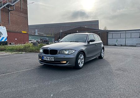 BMW 118d - Großes Navi, Xenon, sehr gute Ausstattung