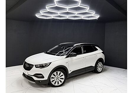 Opel Grandland X Hybrid4 300