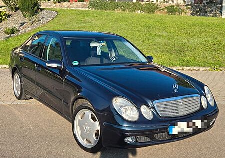 Mercedes-Benz E 240 E -Klasse Lim. Sitzheizung, Tempomat, Xeno