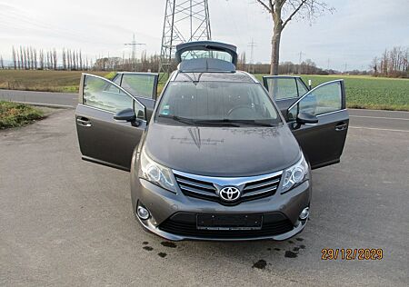 Toyota Avensis Kombi Life