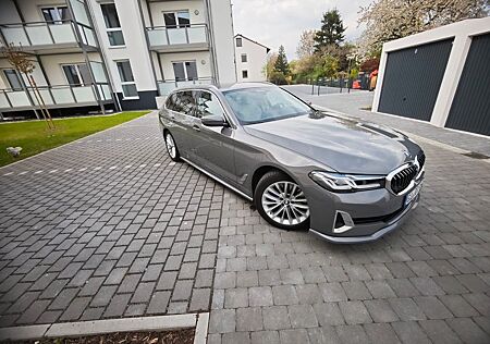 BMW 540i xDr Touring Luxury Line Laser DA+PA+HUD DAB