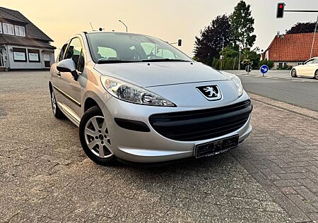 Peugeot 207 Filou 75 Filou